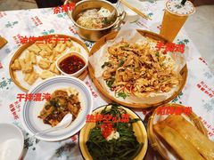 -东排食堂长沙小吃大排档(五一广场店)