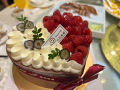 -花花卷卷·鲜食蛋糕(泉屋店)