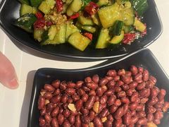 -云晓光头烧烤吧(川沙绿地店)