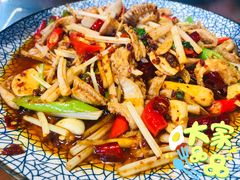 爆炒脆肠-谢老五跷脚牛肉·非遗传承店