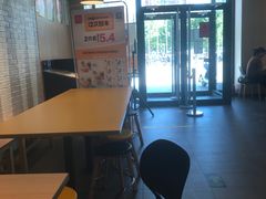 大堂-麦当劳(燕顺路店)