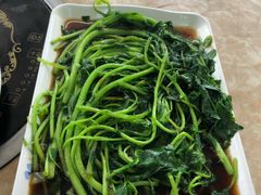 白灼西洋菜-华威达牛庄(黄埔大道西店)