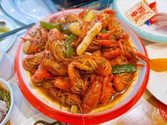 -周记潮汕牛肉·小龙虾烧烤(九亭金地广场店)