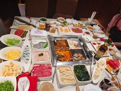 -海底捞火锅鲜切牛肉主题店(长寿路店)
