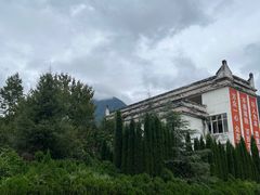 -四川汶川特大地震漩口中学遗址