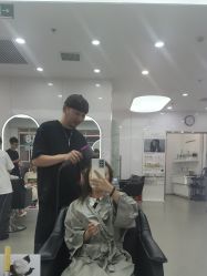-时尚殿堂hair salon