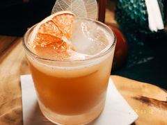 -三两三民谣咖啡清吧