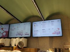 -奈雪的茶(亨特国际广场店)