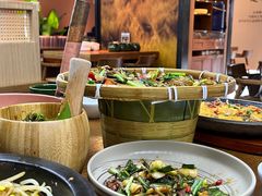 -云海肴·汽锅鸡·云南菜(天山百盛优客店)