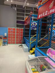 -探奇乐园蹦床公园(日月广场店)