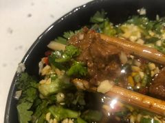 -钢管厂五区小郡肝串串香(奥克斯广场锦城万达店)