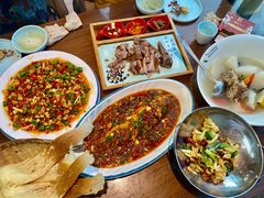 -有红鸡毛店·川菜(建设路店)