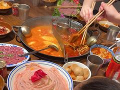 -萍姐火锅·公路夜市(武汉首店)