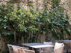-Osteria Garden 生蚝花园餐厅(原进贤路店)