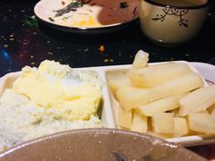 老土炕一絕-王村姑老土炕莜面村(张北店)