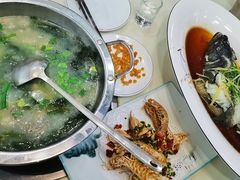 -鑫悦楼煎蟹·16年海鲜大排档