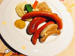 -LENBACH兰巴赫西餐啤酒坊(大连东港店)