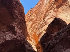 -天山神秘大峡谷