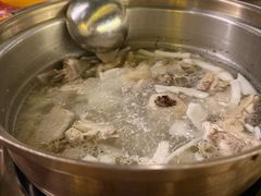 -润园四季椰子鸡火锅(海上世界店)