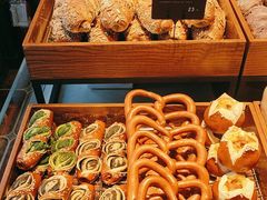 -红跑车HPCBAKERY(汉商店)