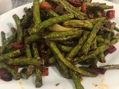 -YI PIN JU 一品居中餐厅 中国超市