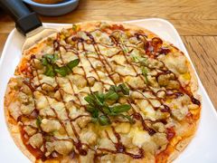 牛肉比萨-汽车博物馆主题餐厅