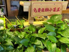-呷佬·长沙手工米粉(金沙江路店)