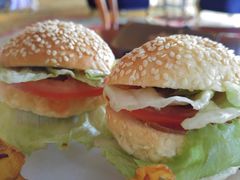 小汉堡-厦门泰谷酒店(中山路镇海路地铁站店)