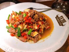 小炒黄牛肉-炊烟小炒黄牛肉(东庆街店)