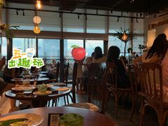 -luutosa  cafe & tea 鹿兔山