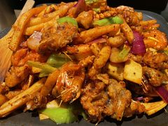 -炭舍干锅·烤鱼(扬名广场店)