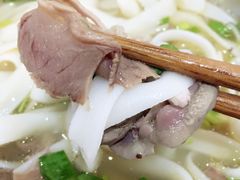 -遵义虾子张六羊肉粉(金码头店)