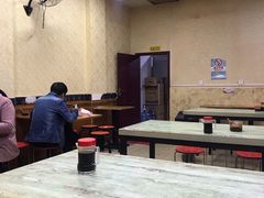 大堂-巧酱府重庆砂锅大全