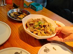 -喝丢一只鞋海鲜烧烤·海肠捞饭(文体街店)