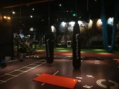 -VLines耀能运动24小时·月付制健身(京广桥店)