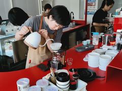 -UNI UNI(环亚凯瑟琳店)