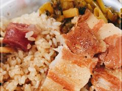 -梁阿婆廿年老牌扣肉糯米饭