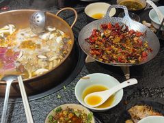 -一善菌·云南菌汤·云南菜(银泰城店)