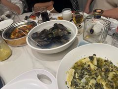 -新丁香海鲜酒店(银海商贸城店)