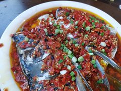剁椒鱼头-湘聚南县土菜馆(龙山二路店)