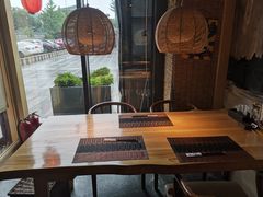 靠窗位-萤初高端日料王(曲江银泰店)