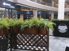 -The Habit Burger Grill 哈比特汉堡(爱琴海店)