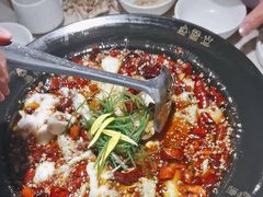 -渔语鱼酸菜鱼新川菜(来福士店)