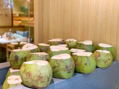 现劈椰子-椰夫人·养生椰子鸡(黄埔时代城店)