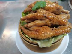 -瓜西西重庆火锅(花溪店)