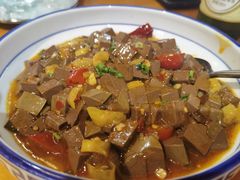 泡椒鸭血盖饭-小渝府(车站西街店)