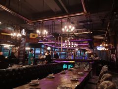 大堂-爱啤精酿·民谣酒馆(滨江店)