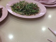 -新山亚明小厨