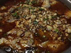 -金良酸菜鱼(宁海路总店)