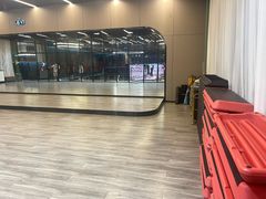 -滨力健身俱乐部